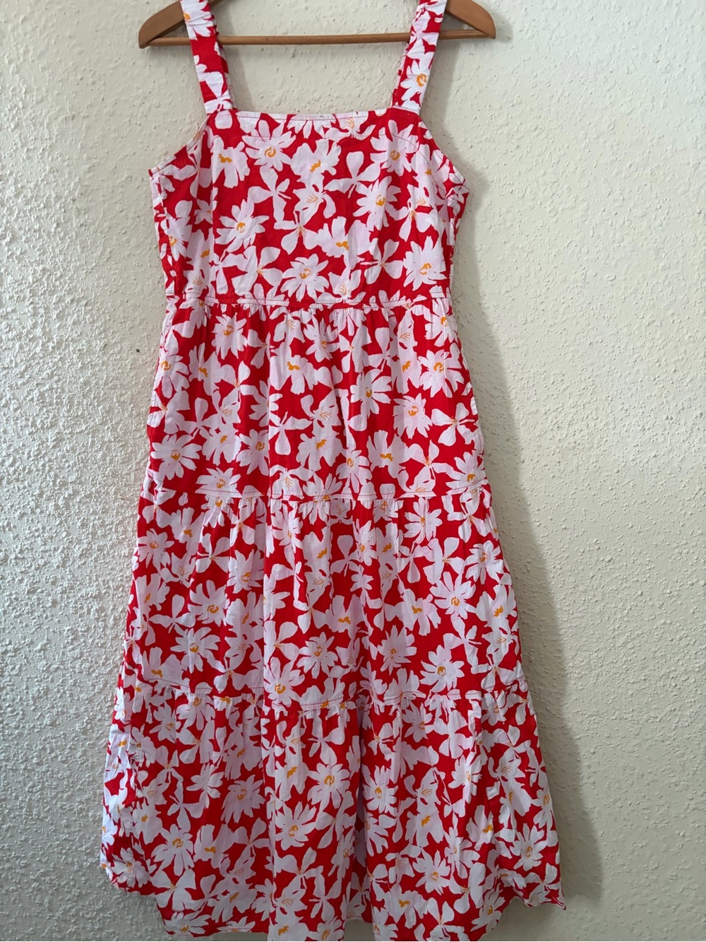 Red Floral Long-Sleeve Tiered Maxi Dress with White Daisy Print
